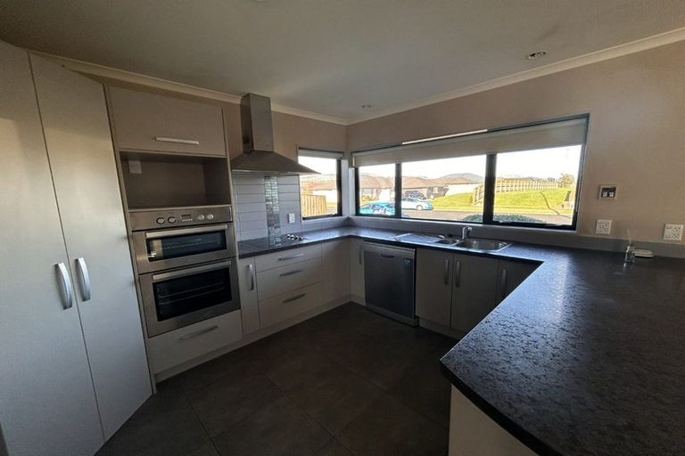 Photo of property in 189a Pacific Drive, Fitzherbert, Palmerston North, 4410