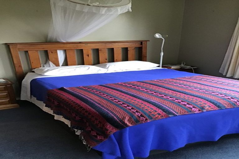 Photo of property in 2 Opuka Place, Haast, 7886