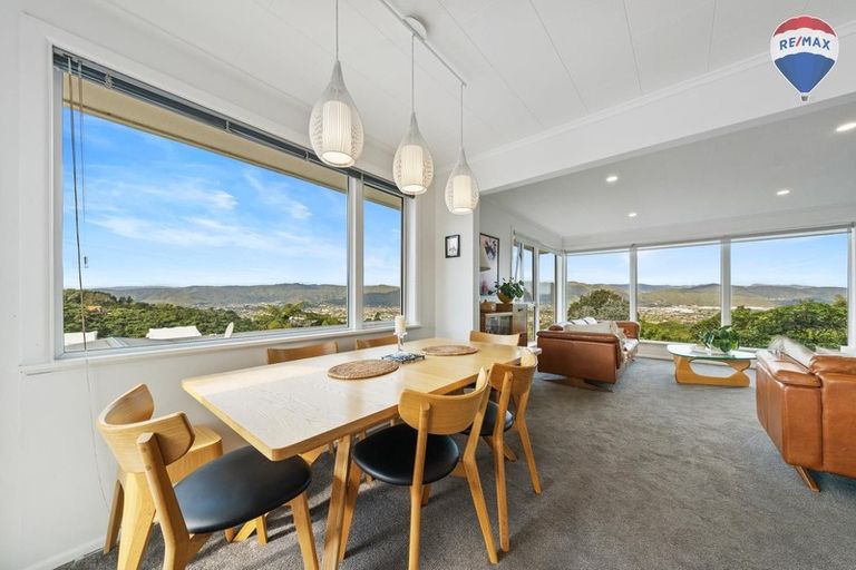 Photo of property in 19 Panorama Grove, Harbour View, Lower Hutt, 5010