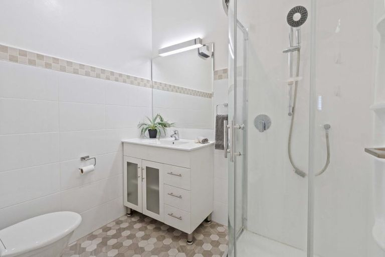 Photo of property in 45 Pharazyn Street, Melling, Lower Hutt, 5010