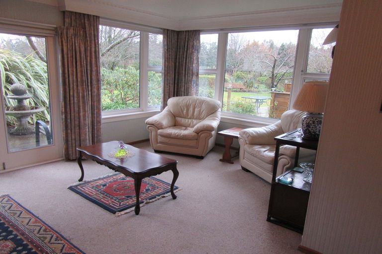 Photo of property in 82 Point Bush Road, Waimate, 7979