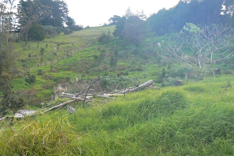 Photo of property in 15 Wharekawa Road, Oue, Kaikohe, 0473