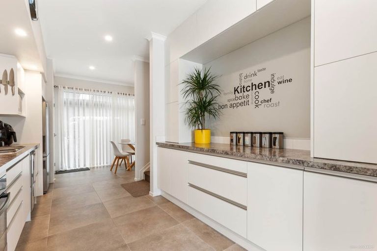 Photo of property in 13 Tuatua Road, Hobsonville, Auckland, 0616
