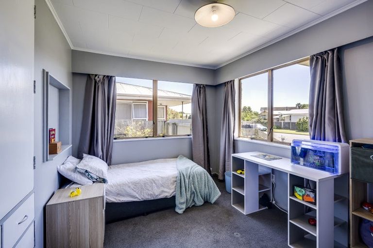 Photo of property in 13 Ranfurly Street, Tamatea, Napier, 4112