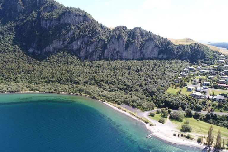 Photo of property in 18 Te Amio Place, Kuratau, Turangi, 3381