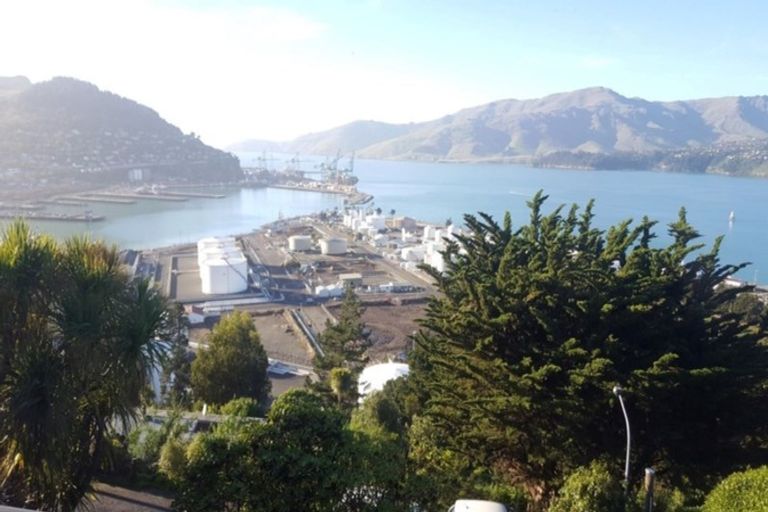 Photo of property in 76 Cressy Terrace, Lyttelton, 8082