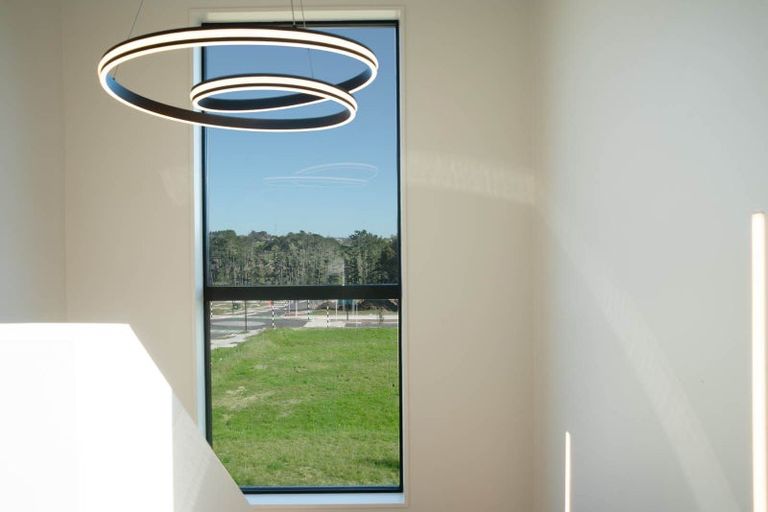 Photo of property in 49 Whiteywood Street, Westgate, 0814