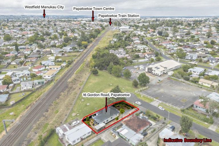 Photo of property in 2/16 Gordon Road, Papatoetoe, Auckland, 2025