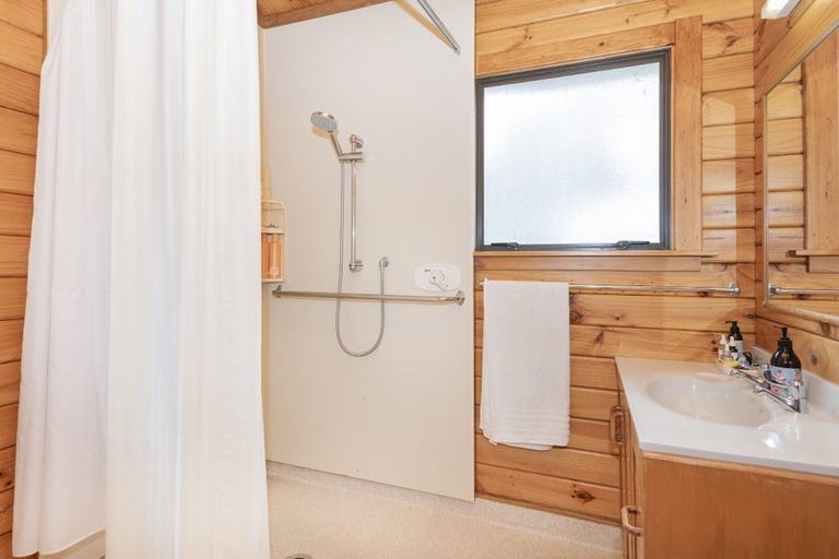 Photo of property in 1 Adams Road, Whataupoko, Gisborne, 4010