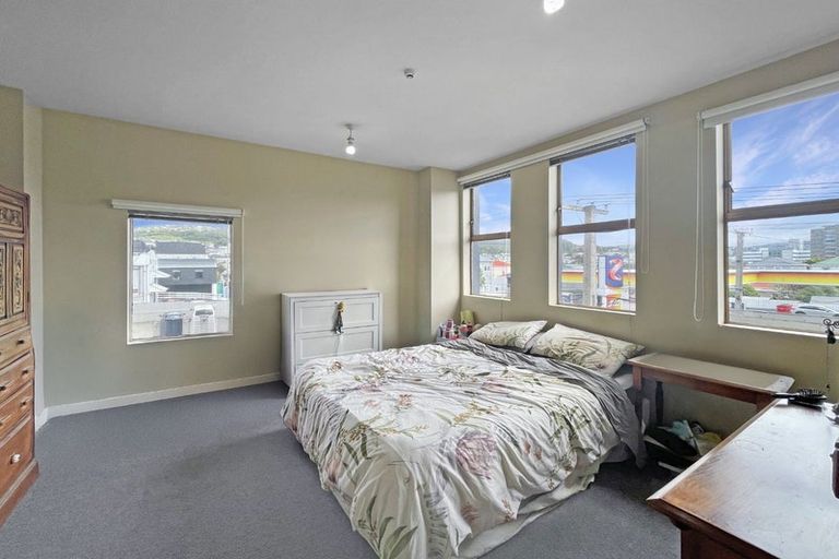 Photo of property in 2/42 Constable Street, Newtown, Wellington, 6021