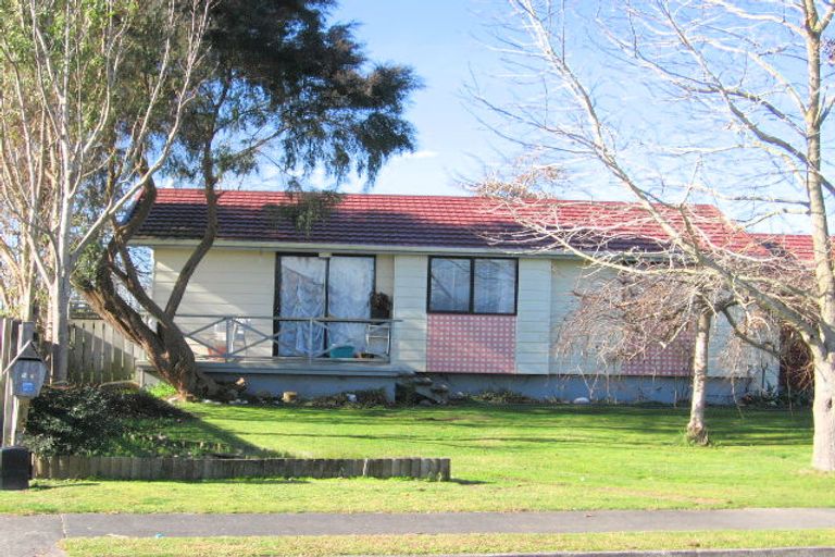 Photo of property in 2 Flemington Place, Nawton, Hamilton, 3200