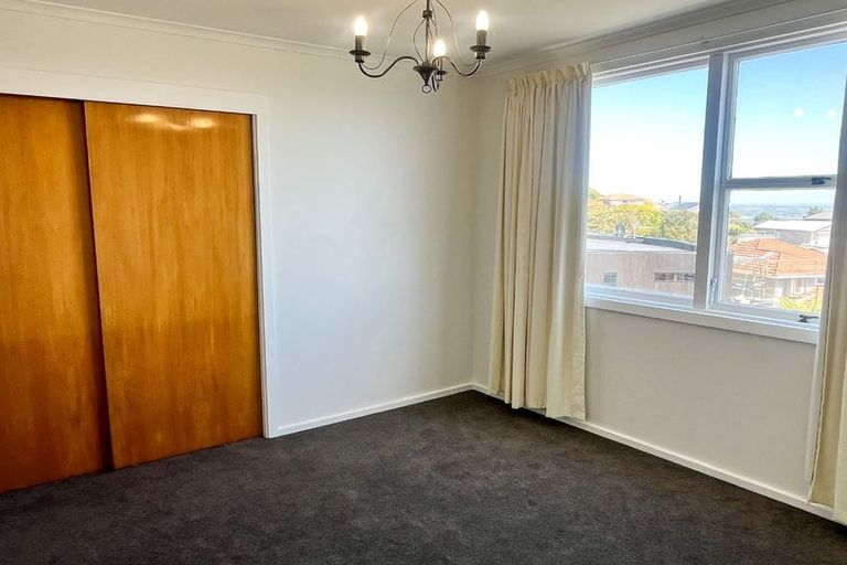 Photo of property in 9 Patchett Place, Cashmere, Christchurch, 8022