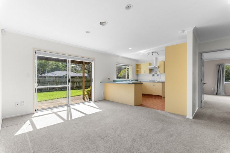 Photo of property in 12 Davies Road, Hurdon, New Plymouth, 4310