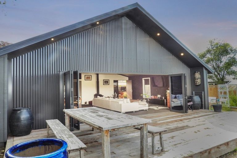 Photo of property in 19 Airedale Road, Weston, Oamaru, 9401