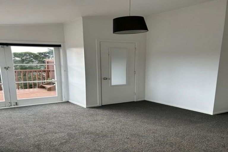 Photo of property in 46 Verbena Road, Birkdale, Auckland, 0626