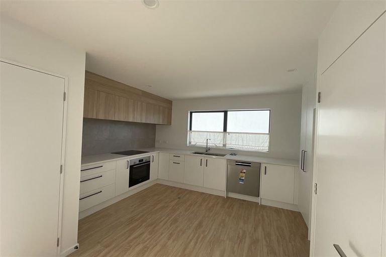 Photo of property in 7/4 Gilberthorpes Road, Islington, Christchurch, 8042