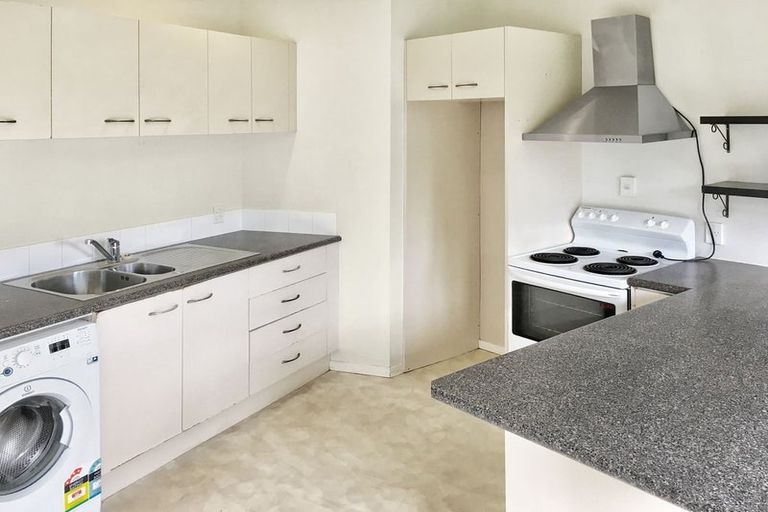 Photo of property in 22 Grande Vue Road, Hillpark, Auckland, 2102