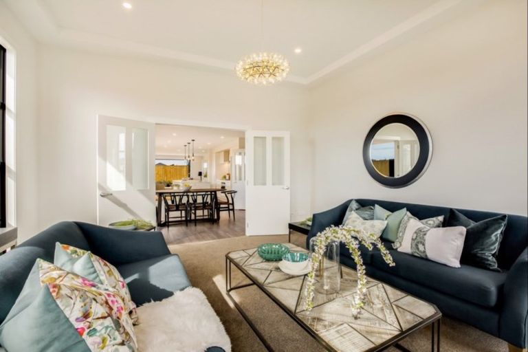 Photo of property in 14 Makete Crescent, Hobsonville, Auckland, 0618