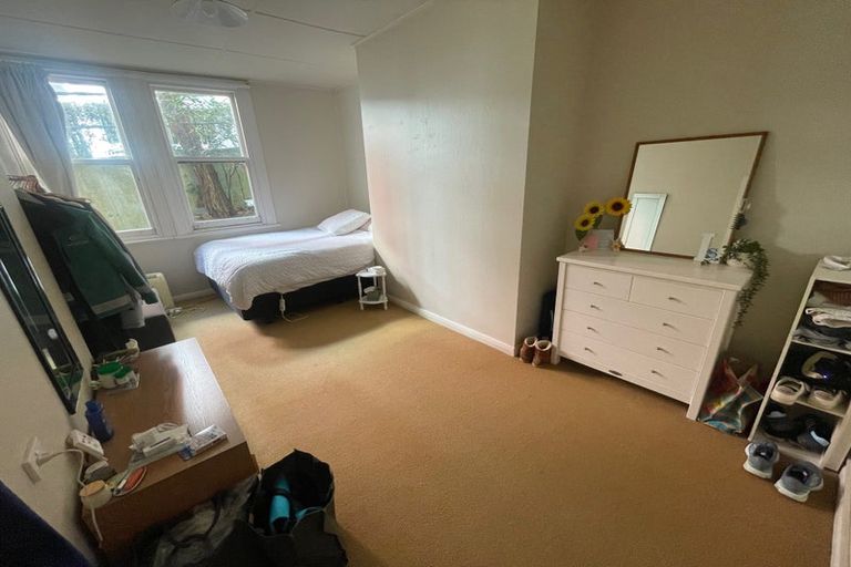 Photo of property in 13 Tinakori Road, Thorndon, Wellington, 6011