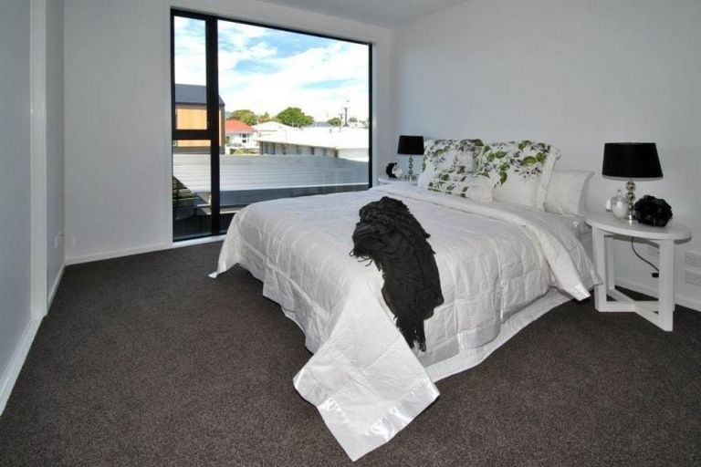 Photo of property in 385a Gloucester Street, Linwood, Christchurch, 8011