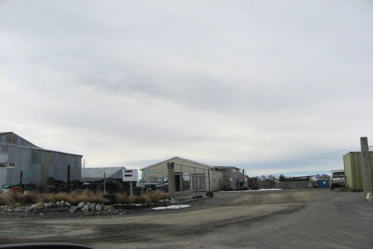 Photo of property in 13 Hooker Crescent, Twizel, 7901