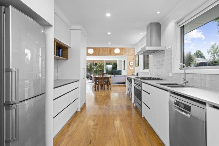 Photo of property in 131 Taylor Street, Cambridge, 3434