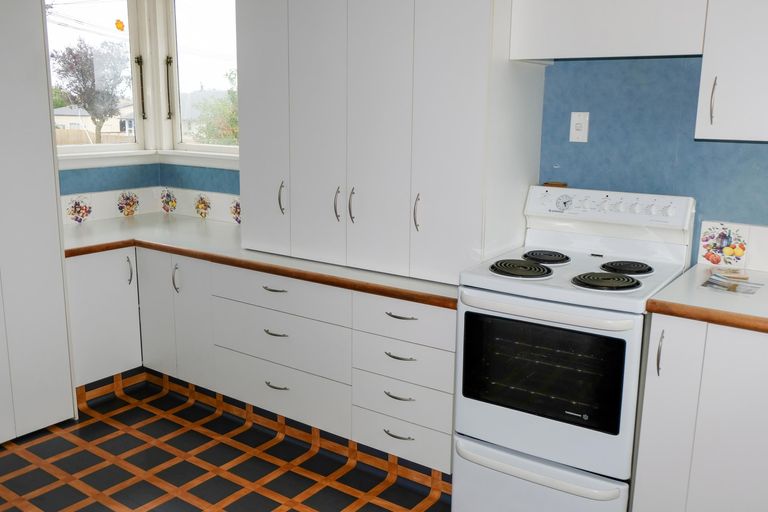 Photo of property in 12 Taward Street, Oamaru North, Oamaru, 9400