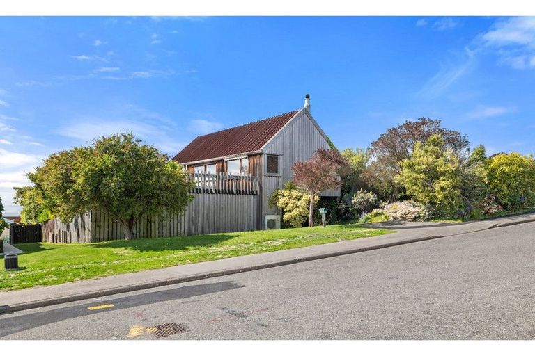 Photo of property in 38 Santa Maria Avenue, Mount Pleasant, Christchurch, 8081