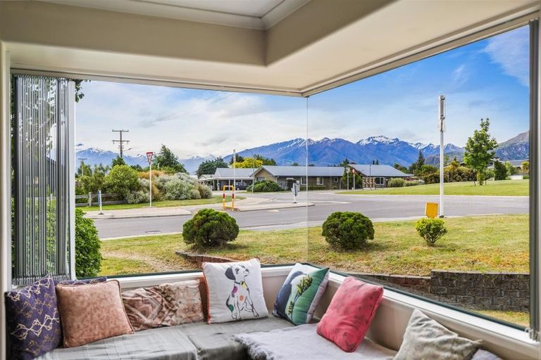 Photo of property in 125 Kings Drive, Wanaka, 9305