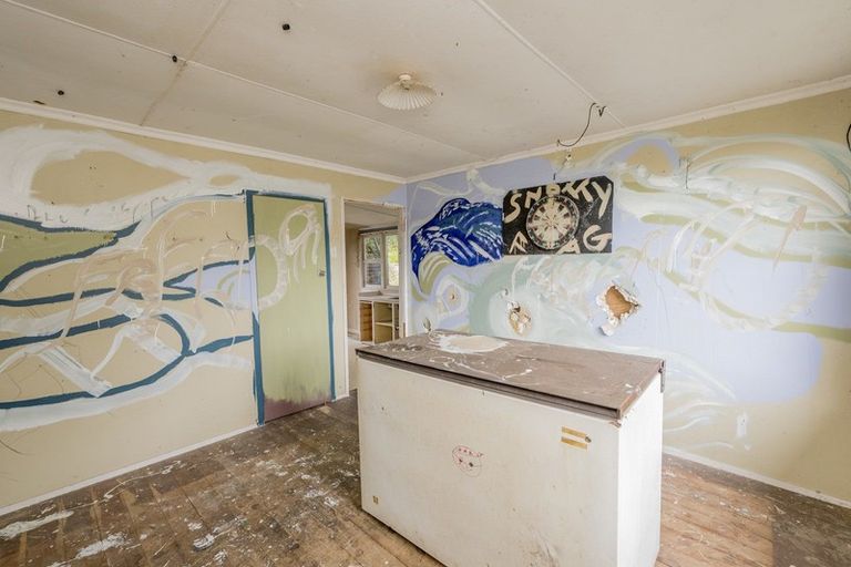 Photo of property in 63 Vista Road, Ohau, 5570