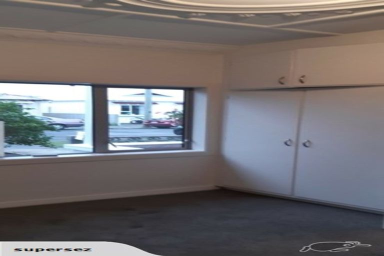 Photo of property in 211 Oxford Street, South Dunedin, Dunedin, 9012