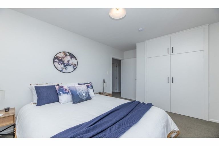 Photo of property in 12 Rosanna Place, Aranui, Christchurch, 8061