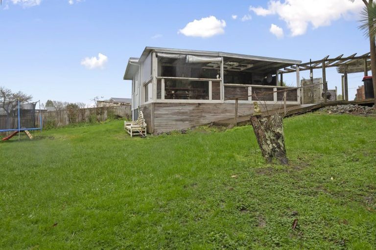 Photo of property in 14 Ngareta Street, Marton, 4710