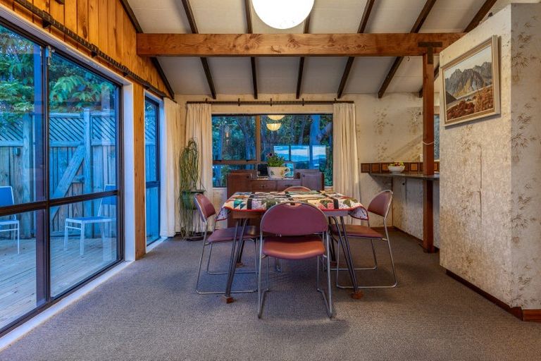 Photo of property in 17 Kinloch Place, Papakowhai, Porirua, 5024