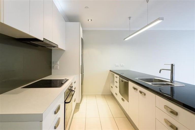 Photo of property in Bellagio Apartments, 4b/39 Taranaki Street, Te Aro, Wellington, 6011