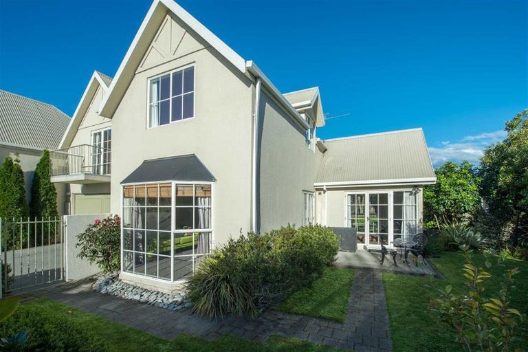Photo of property in 86b Peer Street, Upper Riccarton, Christchurch, 8041