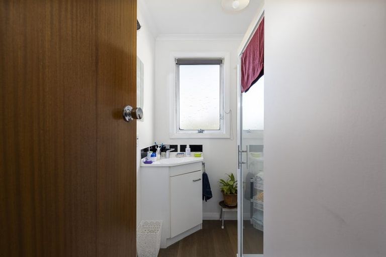 Photo of property in 15b Newbourne Crescent, Redwoodtown, Blenheim, 7201