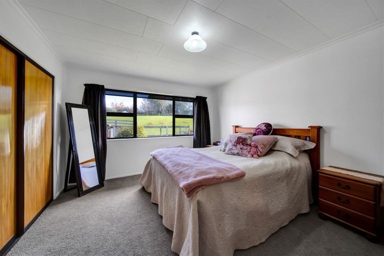 Photo of property in 1091 Upland Road, Egmont Village, Inglewood, 4386