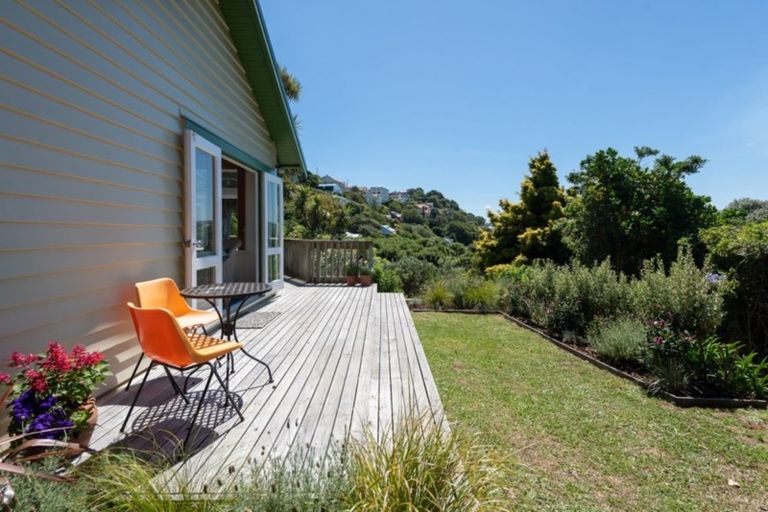 Photo of property in 99 Grafton Road, Roseneath, Wellington, 6011