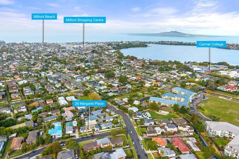 Photo of property in 26 Margaret Place, Milford, Auckland, 0620