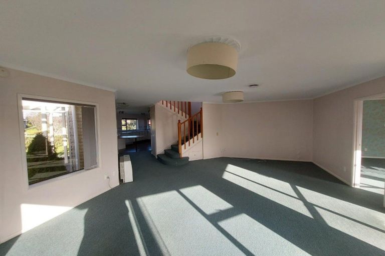 Photo of property in 167 Heta Road, Highlands Park, New Plymouth, 4312