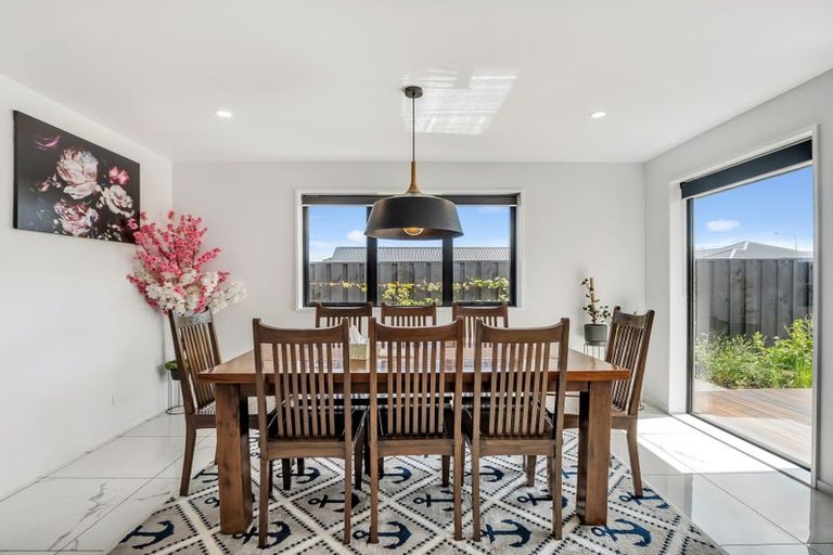 Photo of property in 17 Lusk Street, Rangiora, 7400