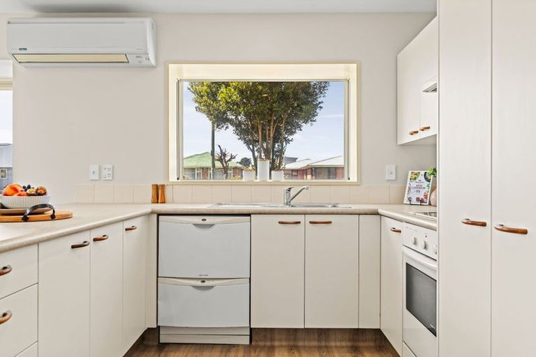 Photo of property in 65 Marshland Road, Shirley, Christchurch, 8061