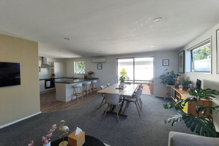 Photo of property in 15 Forbes Street, Sydenham, Christchurch, 8023