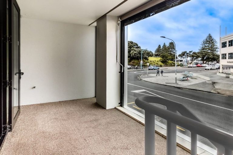 Photo of property in 203/4 Maunganui Road, Mount Maunganui, 3116