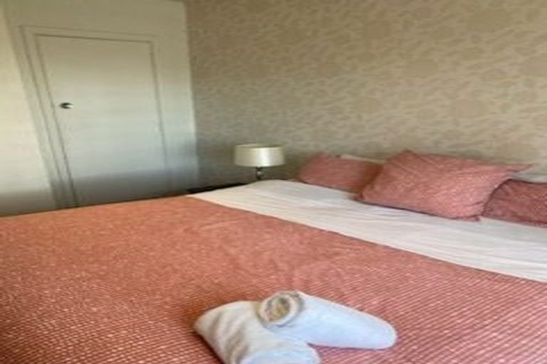 Photo of property in 4/102 Springfield Road, St Albans, Christchurch, 8014