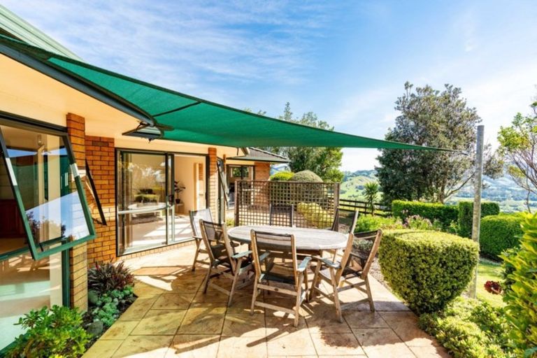 Photo of property in 74 Tangihua Road, Maungakaramea, Whangarei, 0178