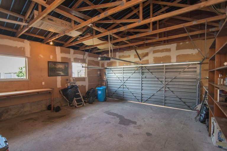 Photo of property in 16 Buchanan Street, Parkside, Timaru, 7910