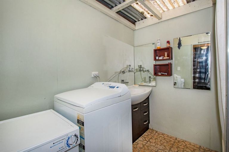 Photo of property in 2a Church Street, Hikurangi, 0114