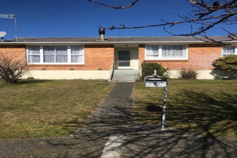 Photo of property in 7 Te Wharekaihua Grove, Turangi, 3334